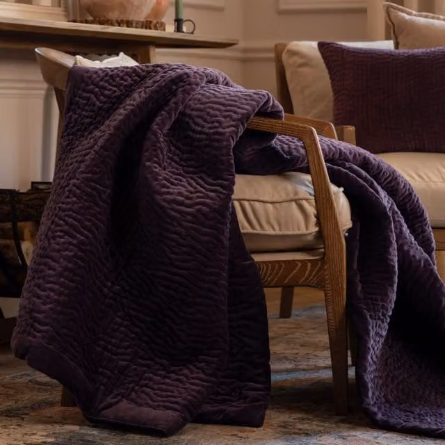 Voyage Maison Haze Quilted Cotton Velvet Throw in Purple, W: 140 cm, L: 200 cm – 1