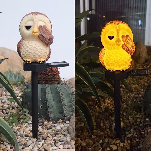 Leaper Blindfolding Owl LED Solar Outdoor Landscape Garden Decoration Light in White