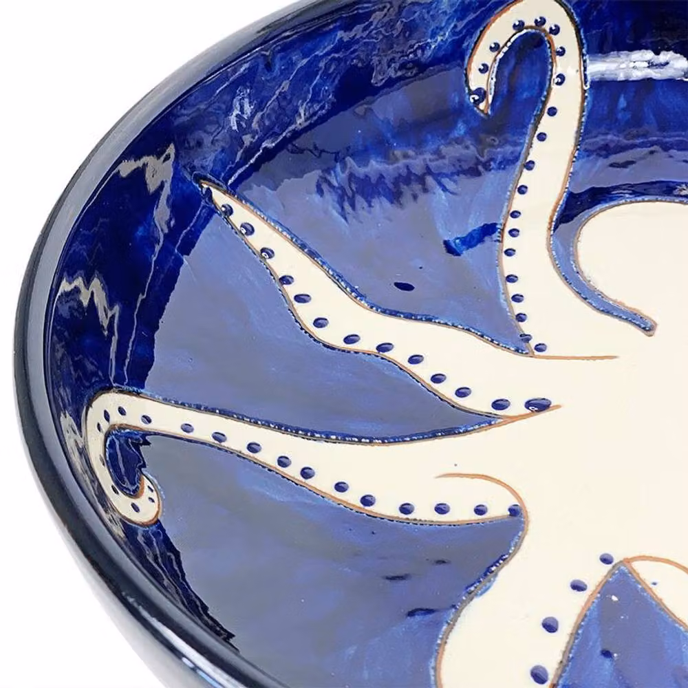 Verano Spanish Ceramics Signature Blue and White Octopus Hand Painted Ceramic Large Serving Bowl, Diameter: 27 cm – 4