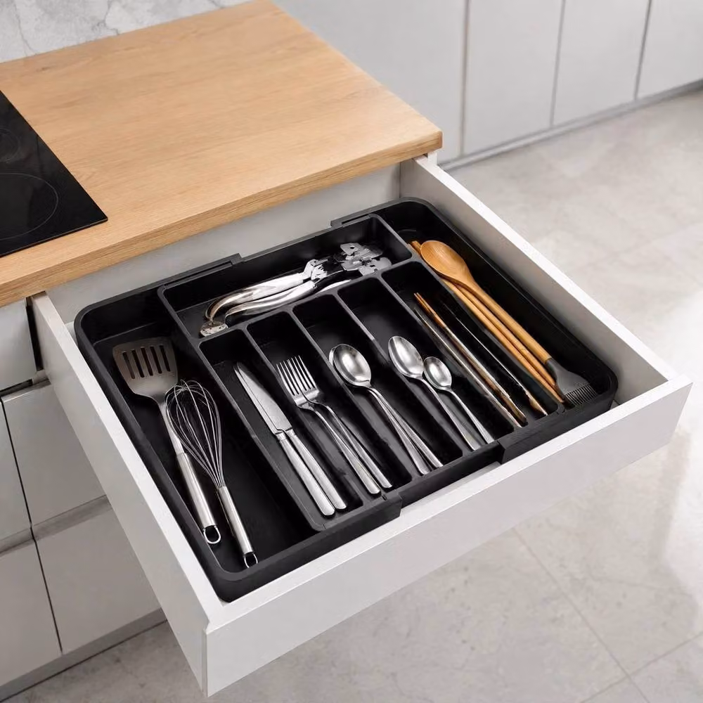 Havendro Extendable 8 Section Plastic Kitchen Cutlery Tray in Black – 3