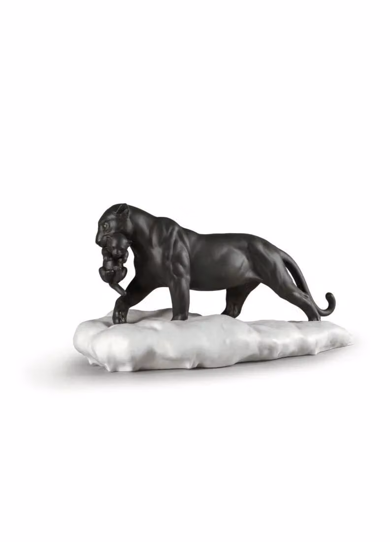 Lladró Black Panther with Cub Porcelain Figurine in Black and White