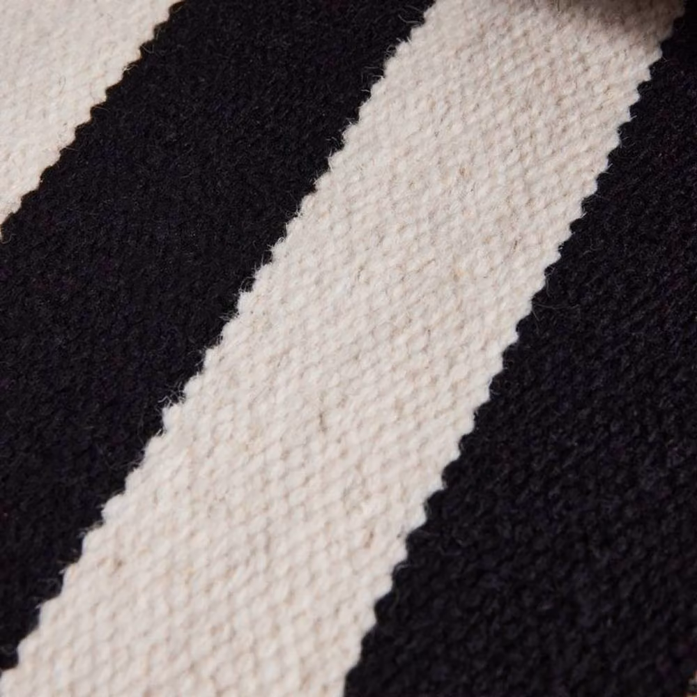 THE RUGS Vika Handwoven Wool Striped Reversible Rug in Black, W: 80 cm, L: 150 cm – 3