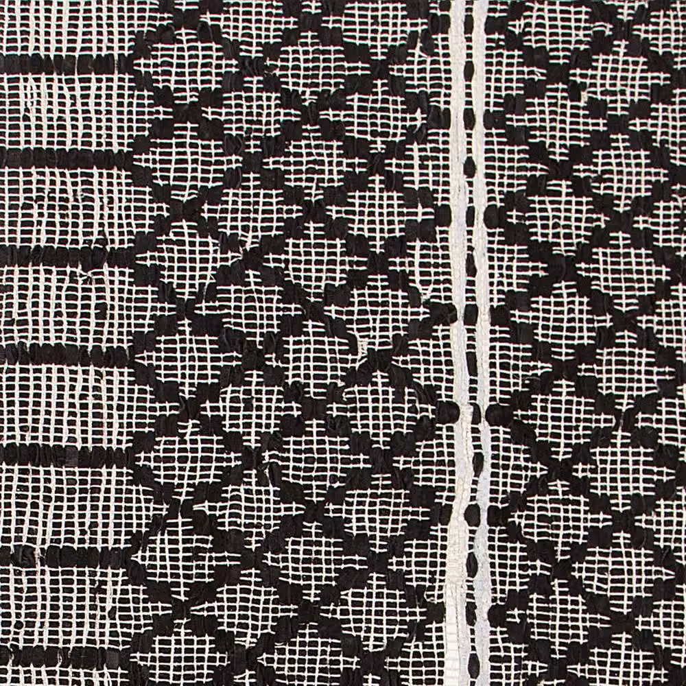 Wyld and Coco Hand-Loomed Leather and Cotton Chevron Rug in Black and Beige, W: 140 cm, D: 200 cm – 3