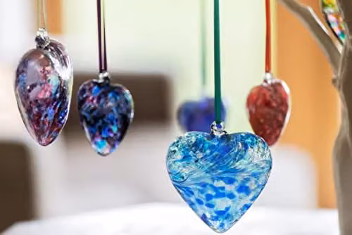 Sienna Glass Red Handcrafted Mouth-Blown Glass Hanging Heart Ornament, 8 cm – 3