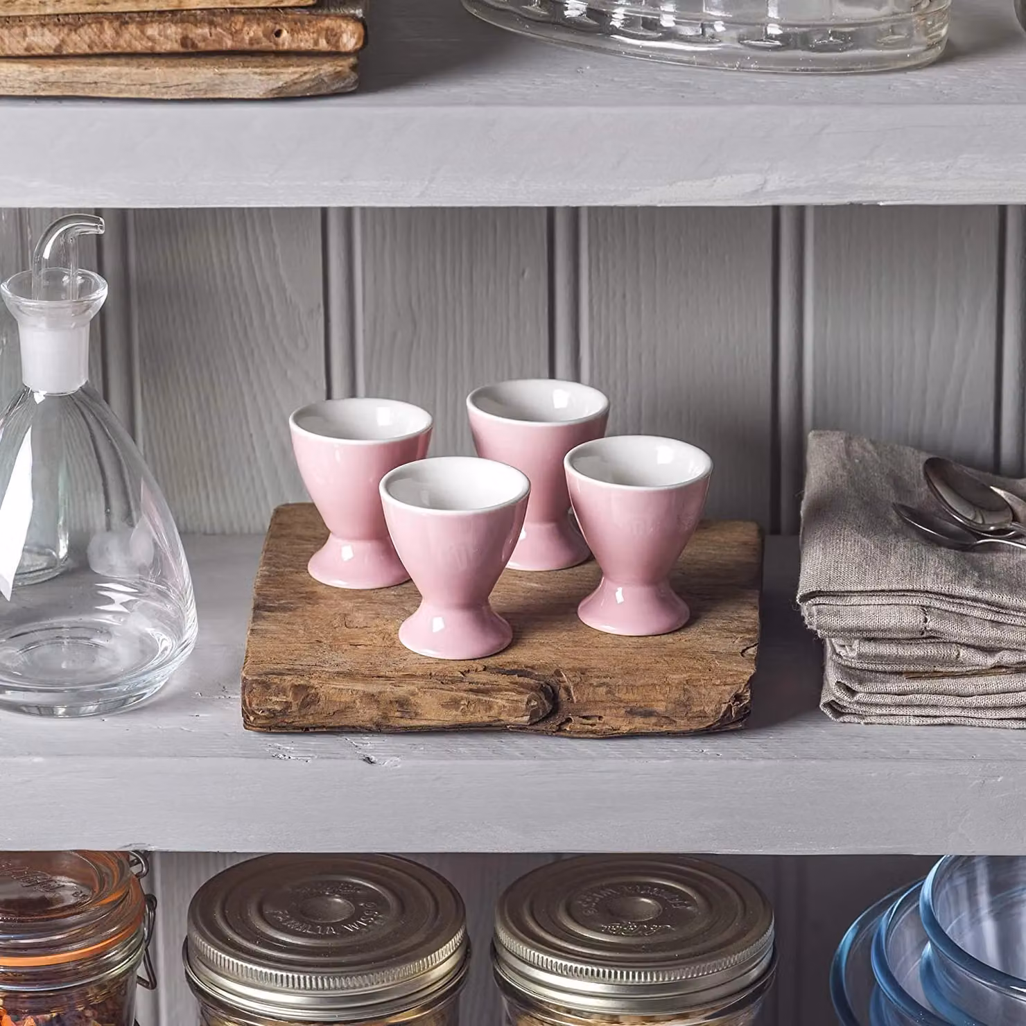 WM Bartleet & Sons Porcelain Single Egg Cup Set of 4 in Pink and White with Spoons – 2