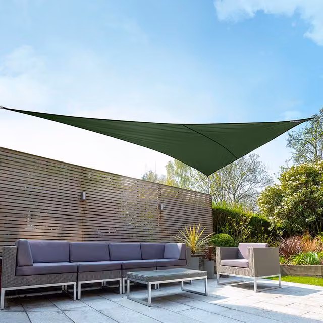 Kookaburra Waterproof Right Angle Triangle Sun Shade Sail, Green, W: 6 m, D: 4.2 m, UPF 50
