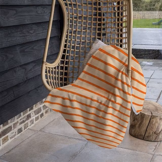 Benjamin Tate Design Orange Lines Striped Fleece Blanket in Orange and Sand, W/D/H: 120 x 150 cm