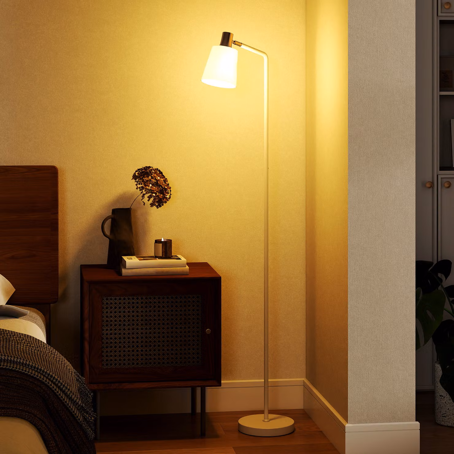 HOMCOM Modern White LED Floor Lamp with Adjustable Head for Living Room and Reading – 2