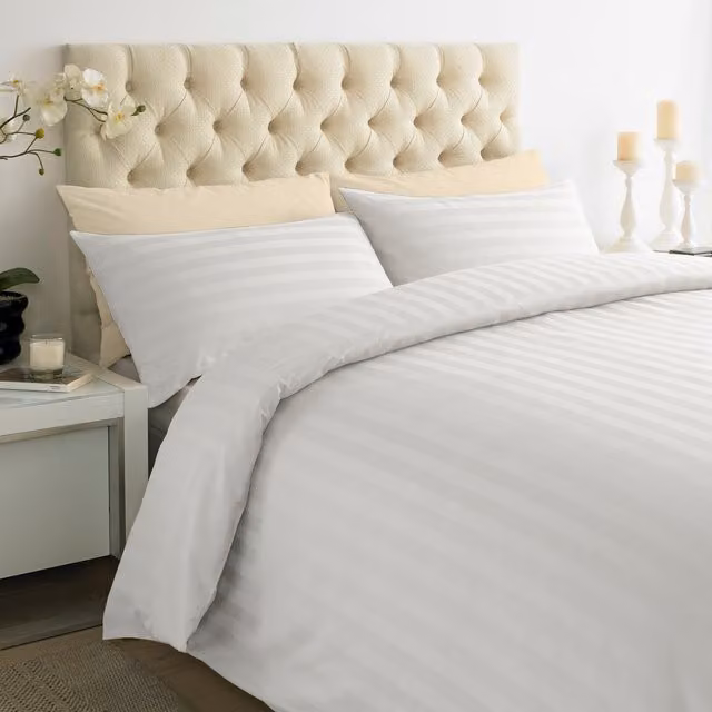 Roseley White Striped Mako Satin Cotton Duvet Cover and Pillowcase Set, 250TC, W: 140 cm, L: 200 cm