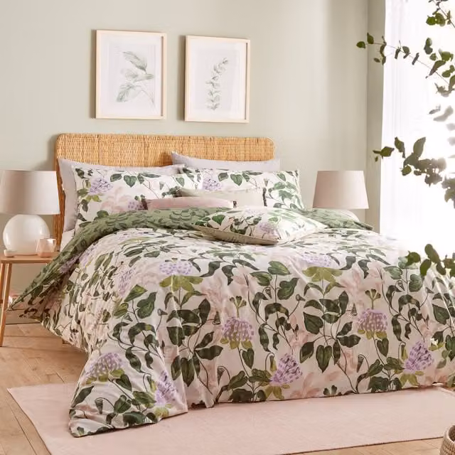 Passiflora Botanical Reversible Floral Duvet Cover Set in Pink, Green and Multicolour