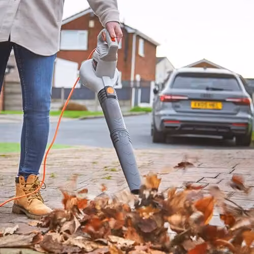 VonHaus Corded Leaf Blower 3000W in Black, Grey and Orange – 2