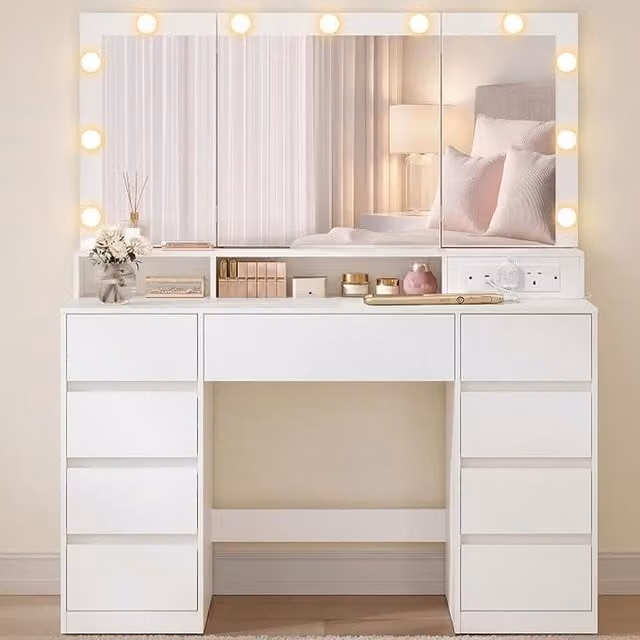 VASAGLE Modern Dressing Table with Tri-Fold Mirror in Matt Cloud White