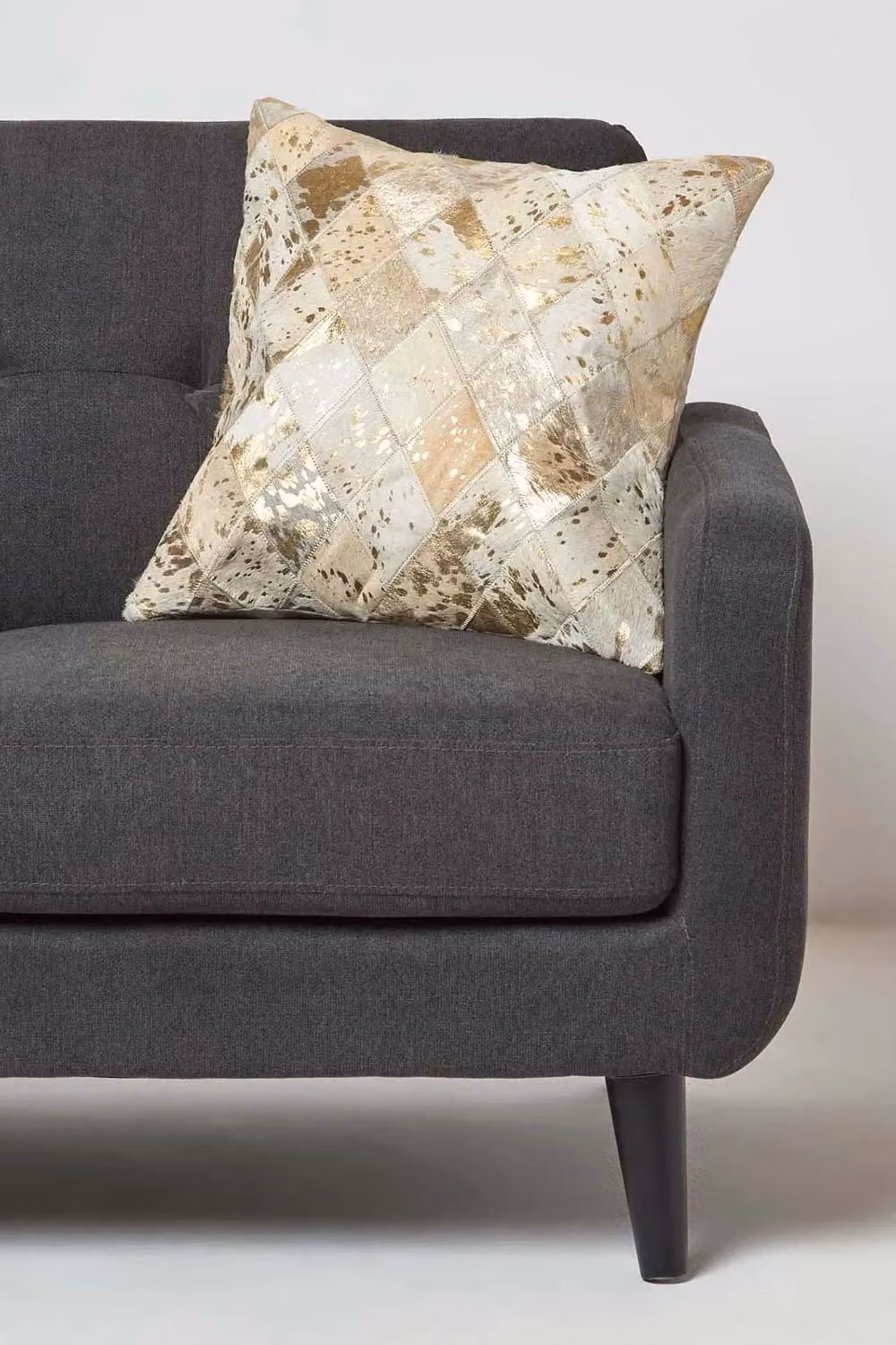 Homescapes Gold and Grey Geometric Leather Cushion with Suede Reverse, W/D/H: 45 x 45 x 45 cm – 2