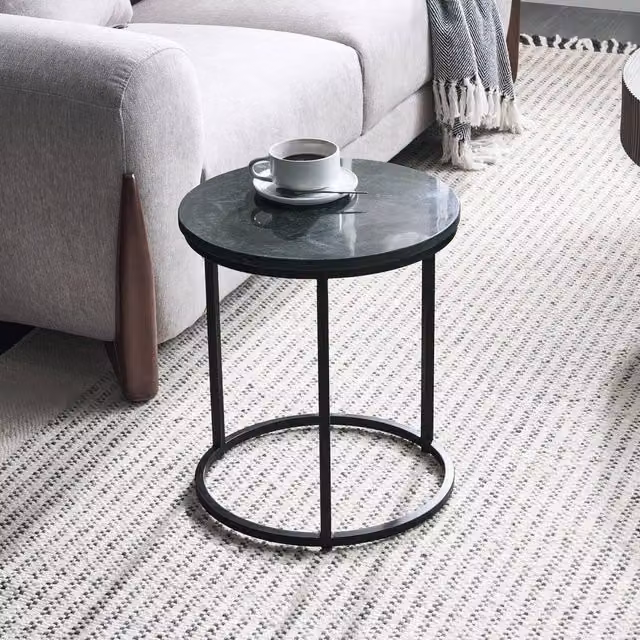 Wyld and Coco Round Marble Top Side Table with Dark Green Iron Frame, W/D/H: 40 x 40 x 45 cm – 1