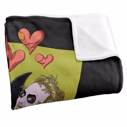 LOGOVISION Beetlejuice Valentine Sandworm Super Soft Fleece Throw Blanket, Multicolour, W: 152 cm, D: 127 cm – 2
