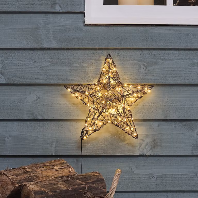 Lights4fun Rattan Star LED Window Light with Timer in Brown and Copper, 30 cm