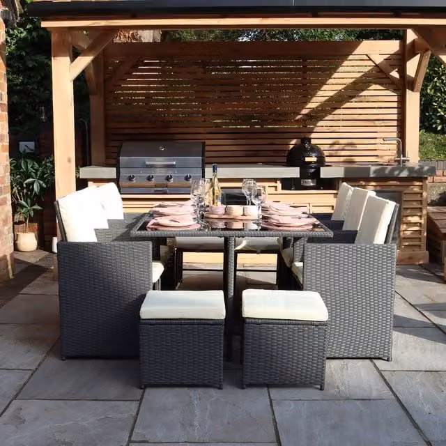 Royalcraft Cannes Cube 10-Piece Grey Rattan and Powder Coated Steel Dining Set