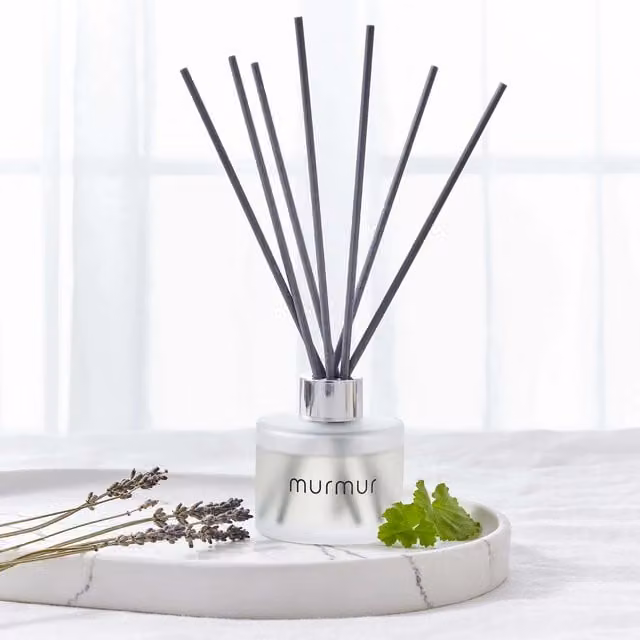 Murmur White Floral Glass Tabletop Reed Diffuser