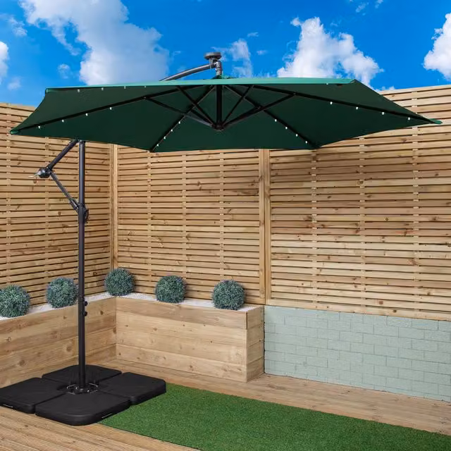Samuel Alexander Solar Powered Lit Banana Cantilever Garden Parasol with LEDs in Green