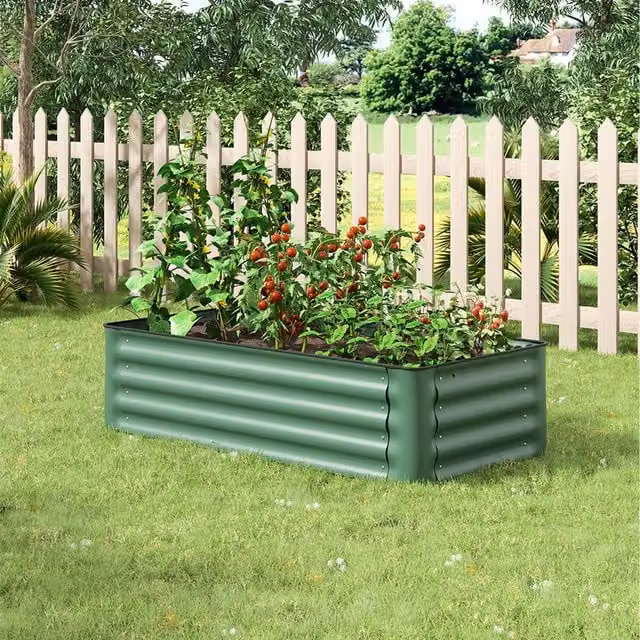 Livingandhome Green Metal Raised Garden Bed with Climbing Support for Vegetable Gardens, 120 cm