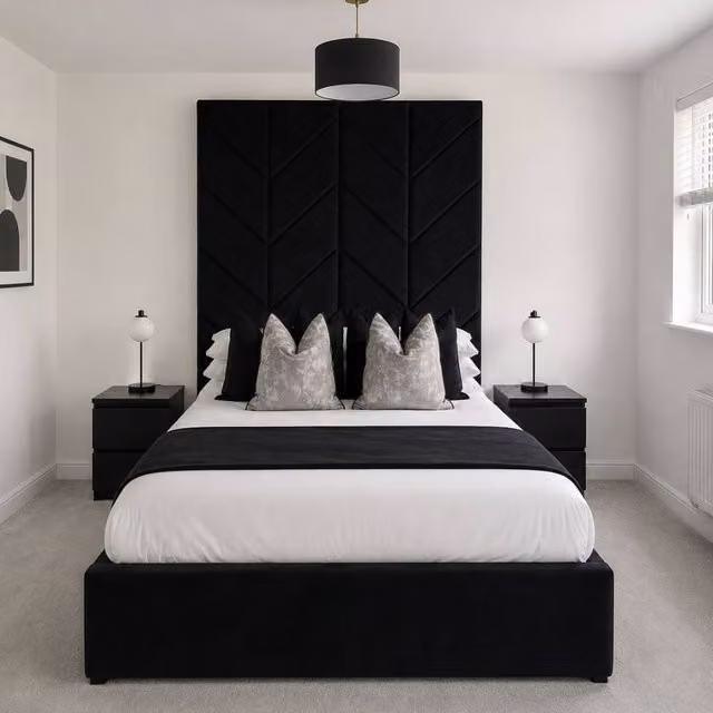 Stratus Interiors Ceasar Arrow Panel Upholstered Velvet Bed with Tall Headboard in Black, W/D/H: 180 x 200 cm – 1