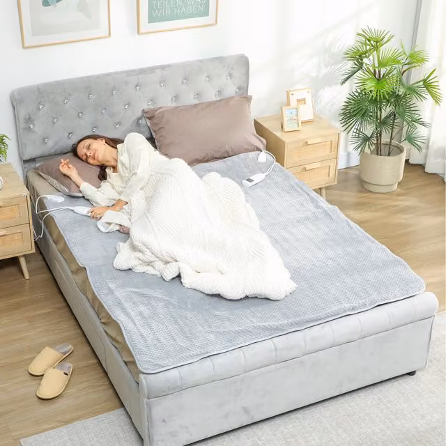 HOMCOM Grey Velvet Heated Electric Throw Blanket with Separate Heat Zones