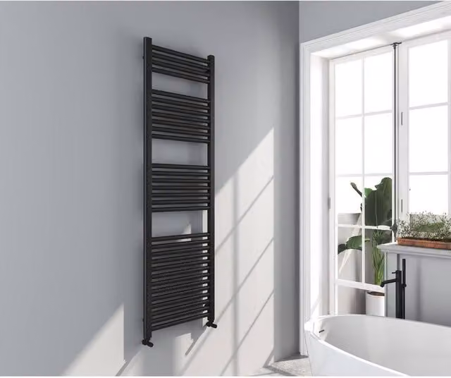 Bathroom Kingdom Omata Black Straight Heated Towel Rail H: 160 cm, W: 50 cm