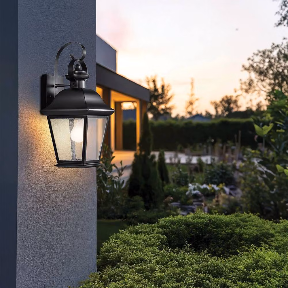 Netlighting Mount Vernon Medium Black Wall Lantern with Transparent Glass IP44 – 2