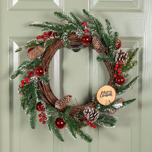 Samuel Alexander Round Rustic Christmas Pinecone Wreath with Red Berries and Baubles, Diameter: 50 cm – 1