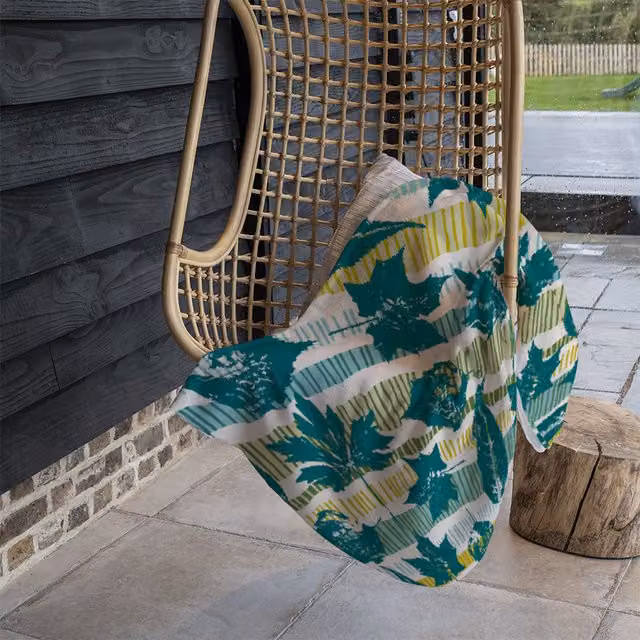Benjamin Tate Design Autumn Pattern Geometric Fleece Blanket in Green and Beige, W: 120 cm, H: 150 cm – 1