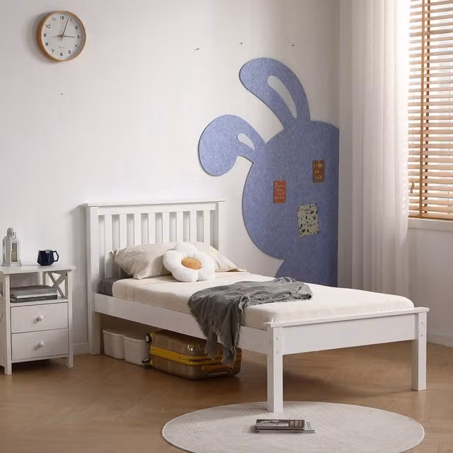 RELAXBy AMANI Classic Solid Pine Bed Frame in White, W/D/H: 140 x 200 cm