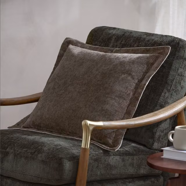 Riva Home Modern Square Chenille and Velvet Cushion in Brown, W/D/H: 50 x 50 x 50 cm – 3