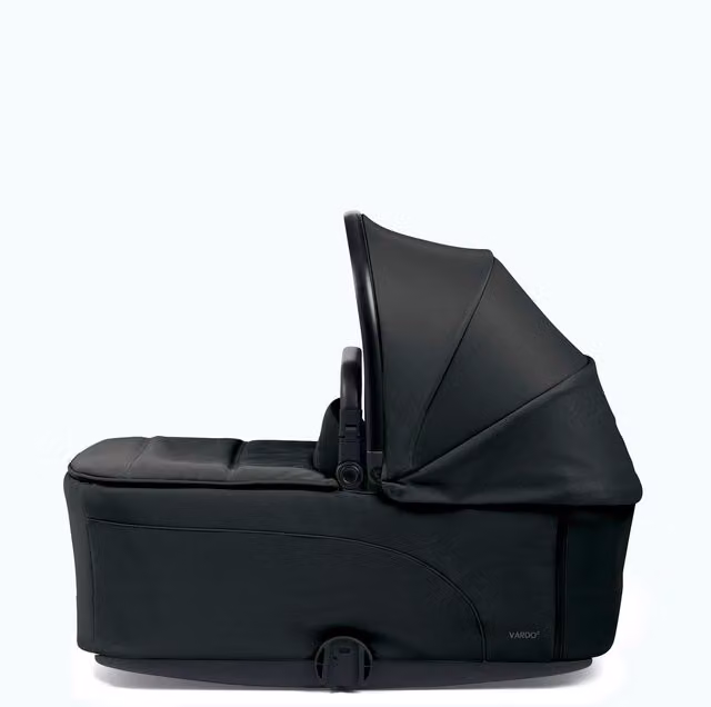 Mamas & Papas Vardo S Carrycot in Black