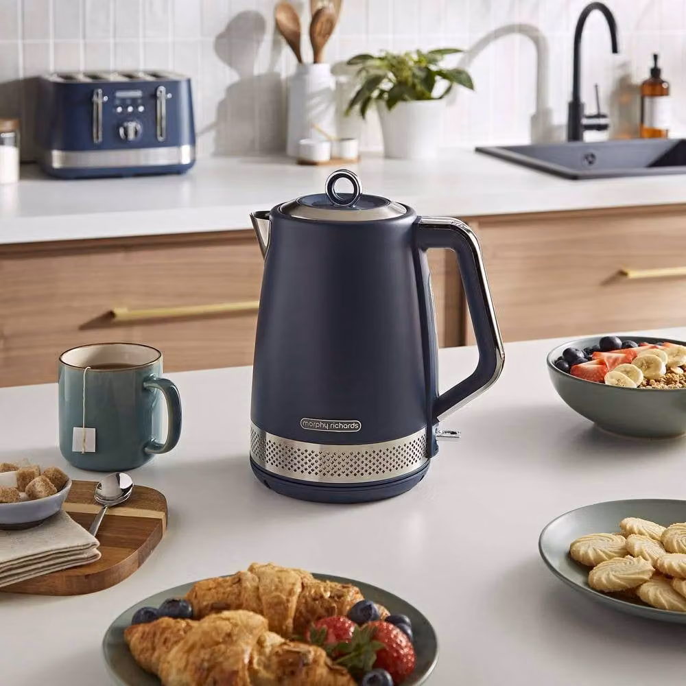 Morphy Richards Illumination Kettle and Toaster Set in Blue – 3