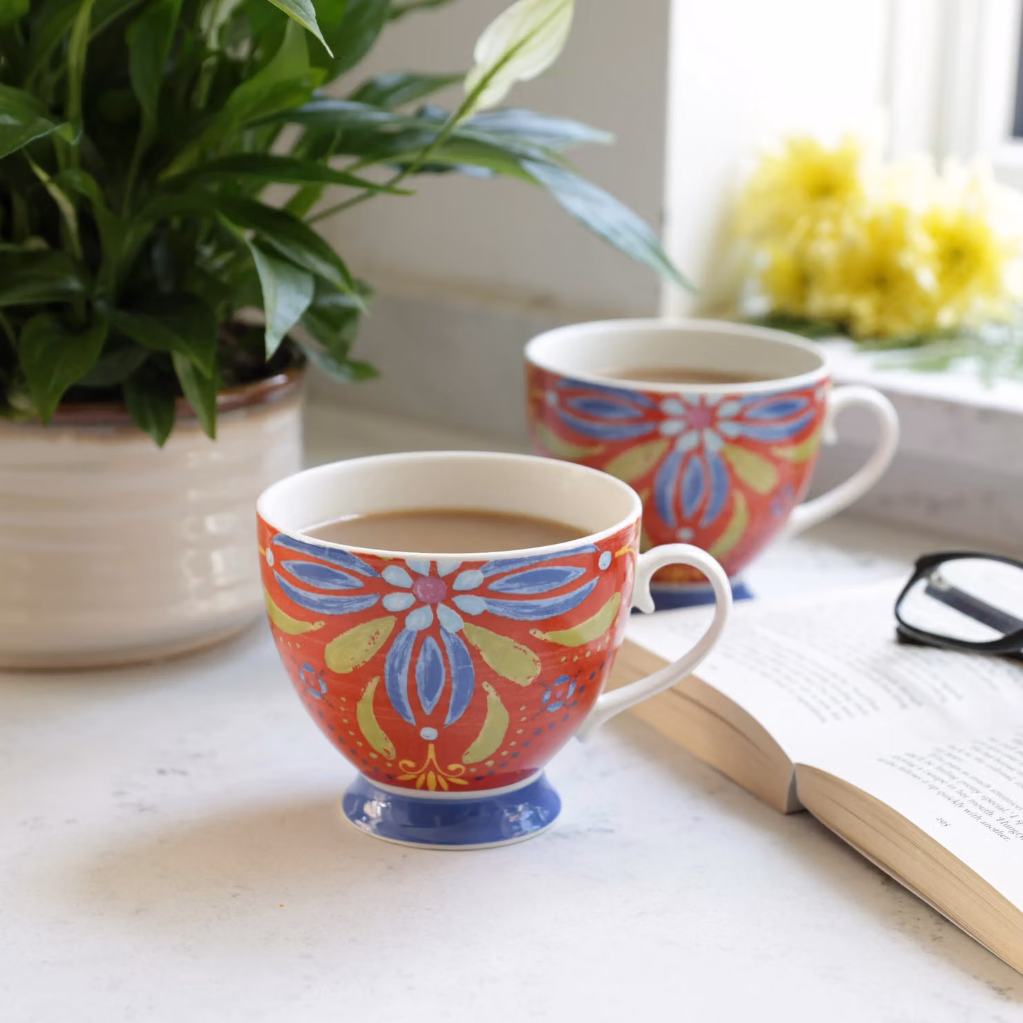 KitchenCraft Set of 4 Red Bone China Moroccan Footed Mugs – 3