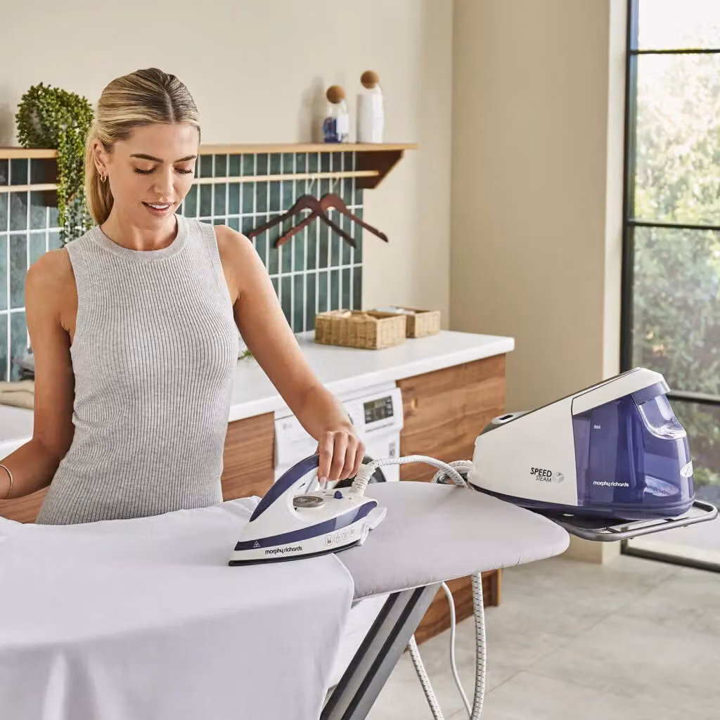 Morphy Richards Speed Steam Generator Iron in Blue – 2