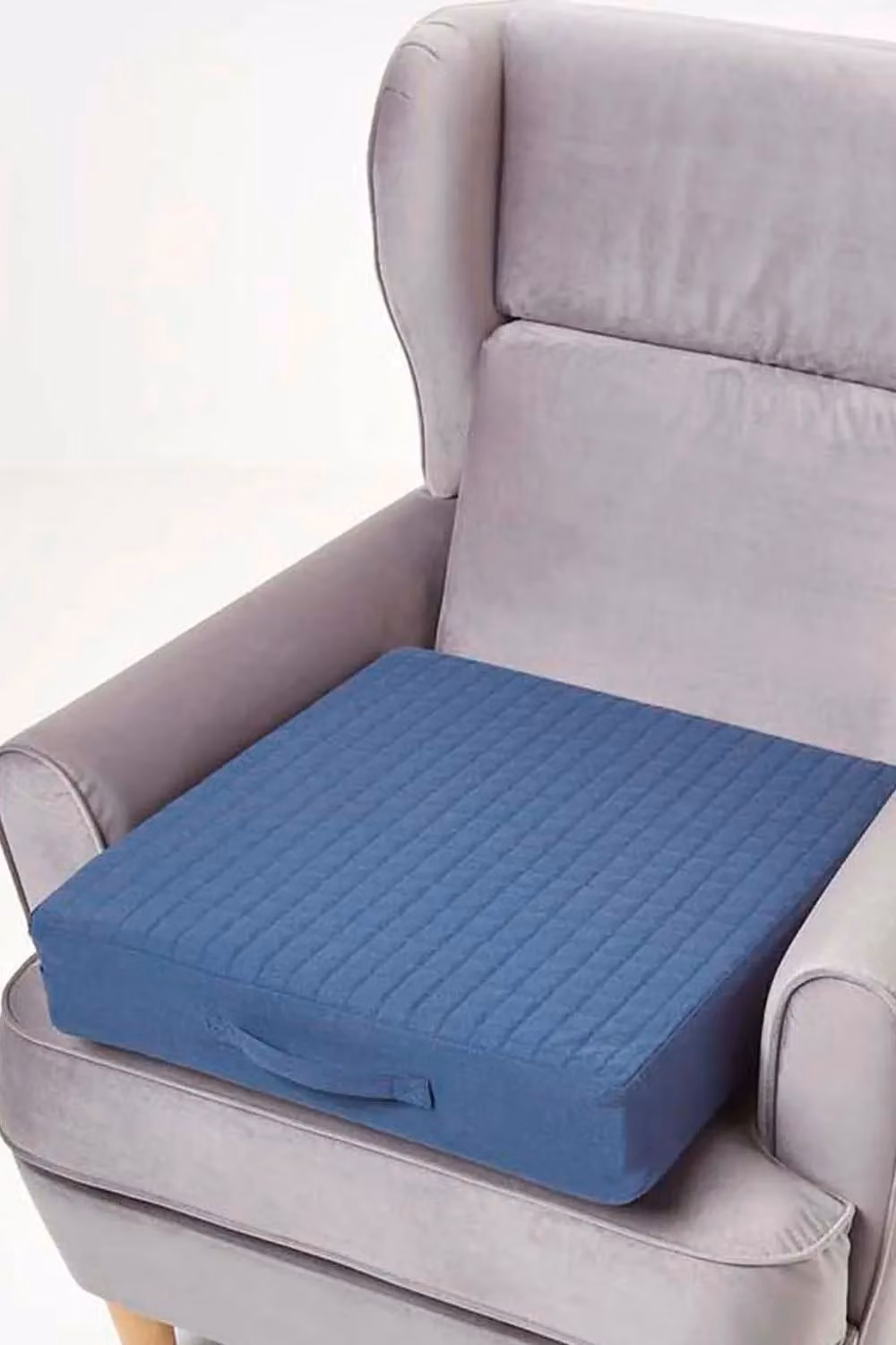 Homescapes Navy Blue Quilted Cotton Armchair Booster Cushion Cover, W/D/H: 50 x 50 x 0 cm – 2