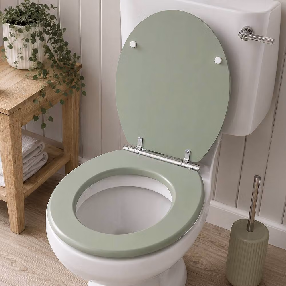 Marco Paul Sage Green Groove Soft Close Moulded Wood Toilet Seat with Quick Release in Pale Green – 2
