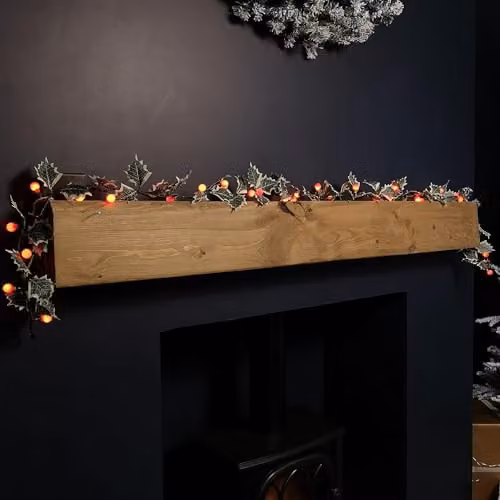 Samuel ALEXANDER Green Artificial Berry Garland with 35 Warm White Battery Operated LEDs, 1.8m – 1