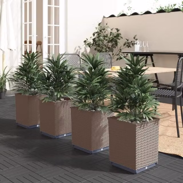 Berkfield Home Set of 4 Brown Polypropylene Planter Tubs, W/D/H: 30 x 30 x 37 cm