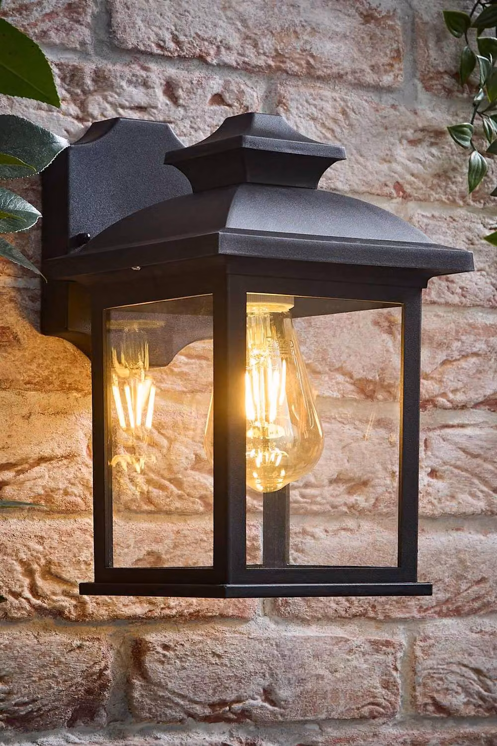 ValueLights Leo Matte Black Traditional Lantern IP44 Outdoor Wall Light with LED Bulb – 2