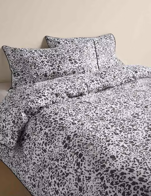 M&S Pure Cotton Animal Print Bedding Set with Duvet Cover and Pillowcases, Grey/Anthracite, 180x200 cm