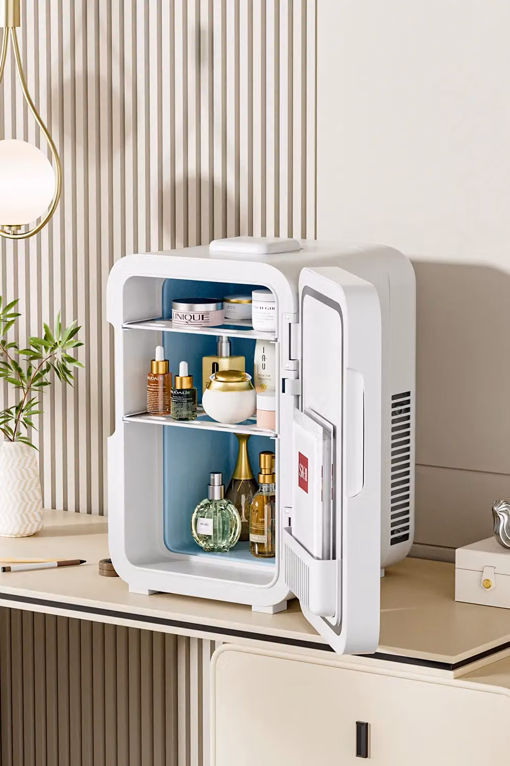 Living and Home 12L Portable Mini Thermoelectric Refrigerator and Warmer with LED Mirror Door in White – 2
