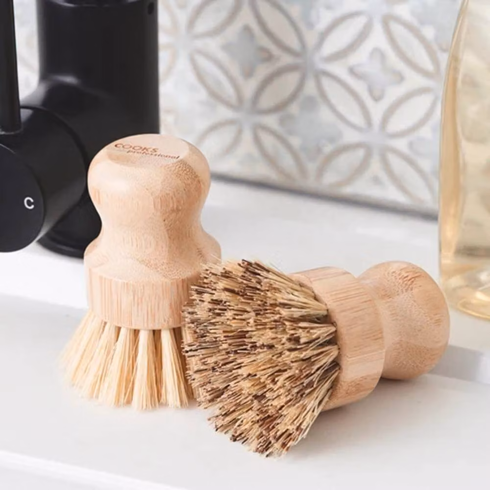 Cooks Professional Set of 4 Natural Scourer Sponges and 2 Bamboo Pot Brushes, Brown – 2