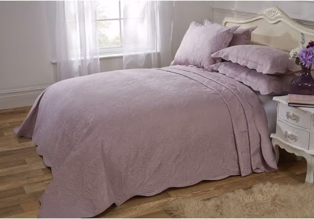 NewEdgeBlinds Athena Bedspread Set for King Bed in Silver and Grey