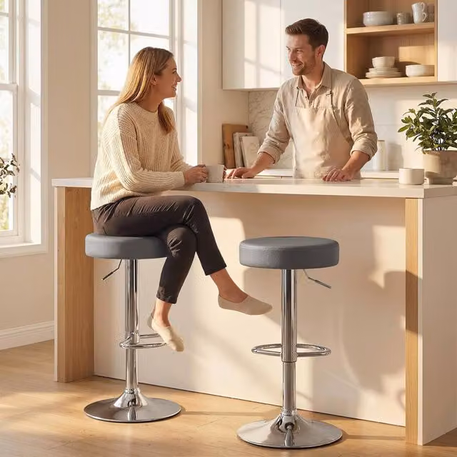 HOMCOM Set of 2 Height Adjustable Modern Bar Stools in Grey – 1