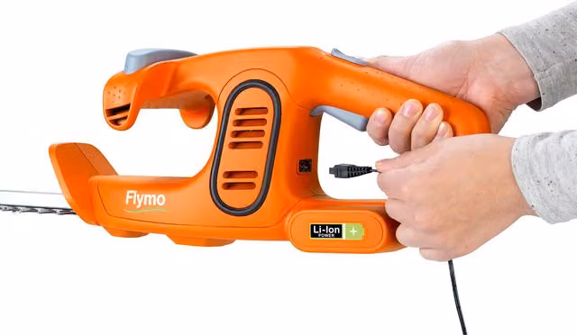 Flymo SimpliCut Li Orange Cordless Reciprocating Garden Hedge Trimmer
