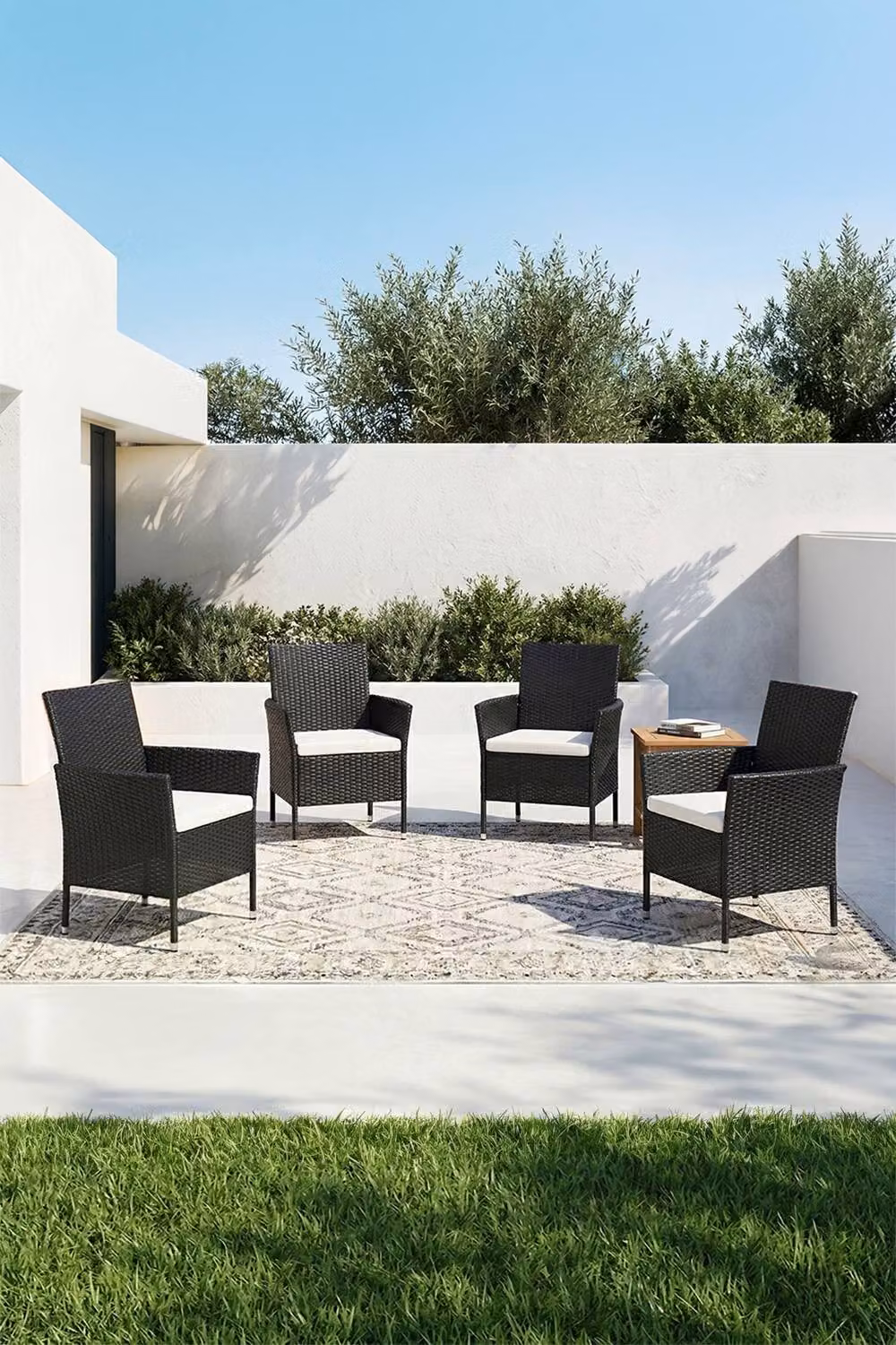 Garden Sanctuary Set of 4 Black Rattan Garden Chairs – 2