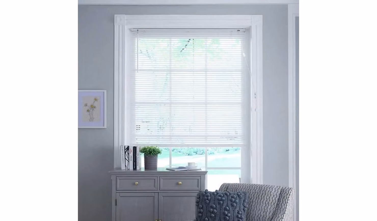 Little Black Book White Basswood 25mm Venetian Blind, W: 150 cm, H: 160 cm