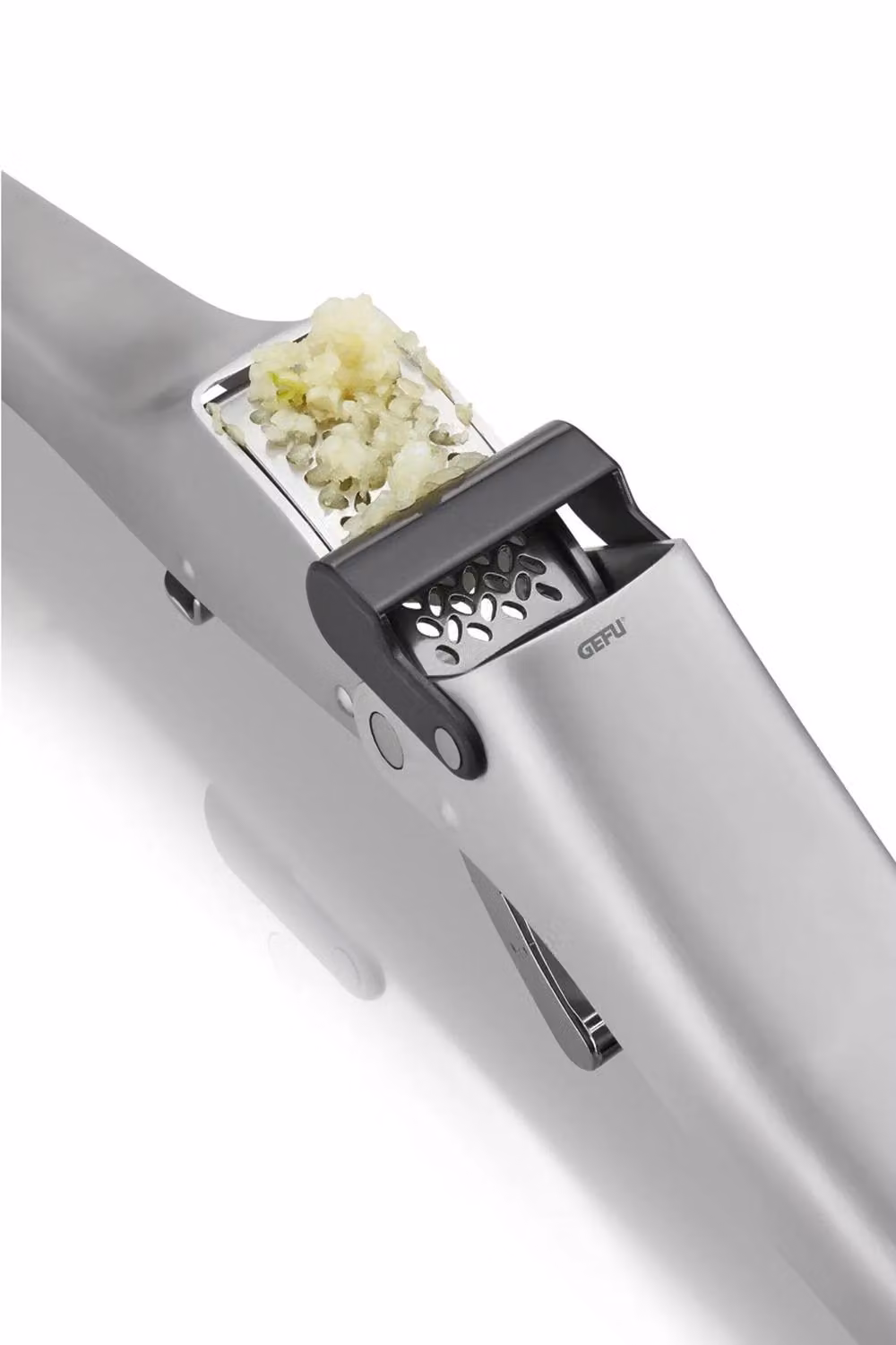 Gefu GARLICO Premium Garlic Press with Swivel Sieve in Silver – 3